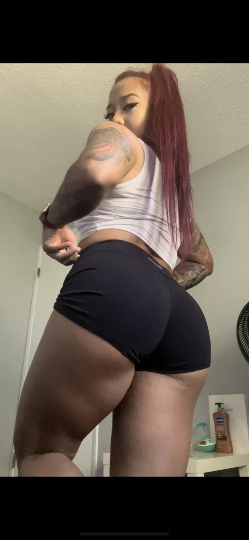 POV im about to sit on your face to give you a little snack by fitbadbitchasianxxx