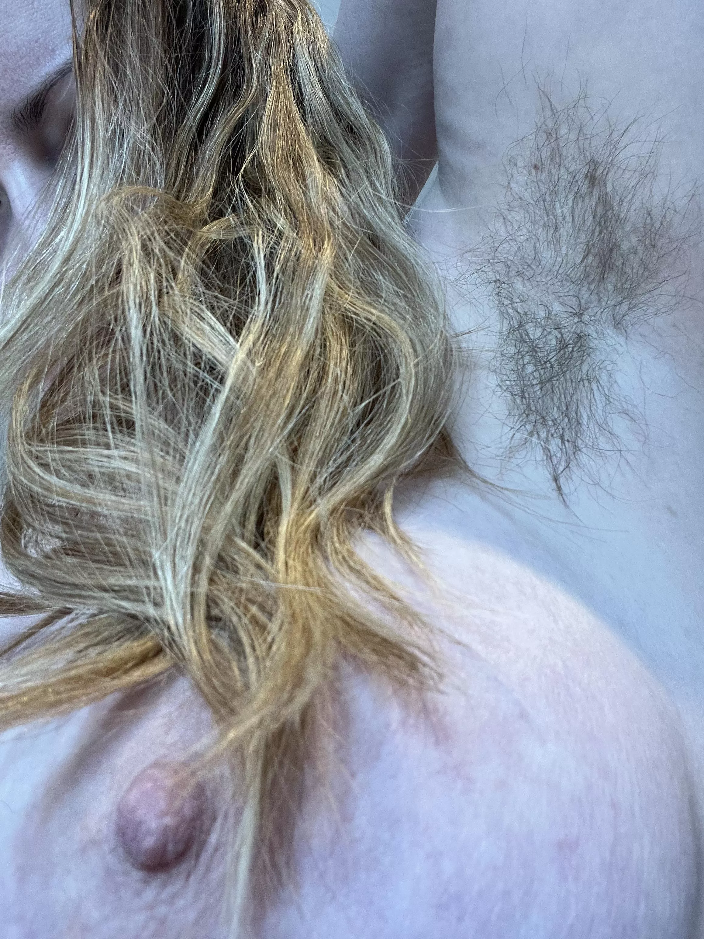 Stinky after playing 😋 posted by cutepinkoctopus