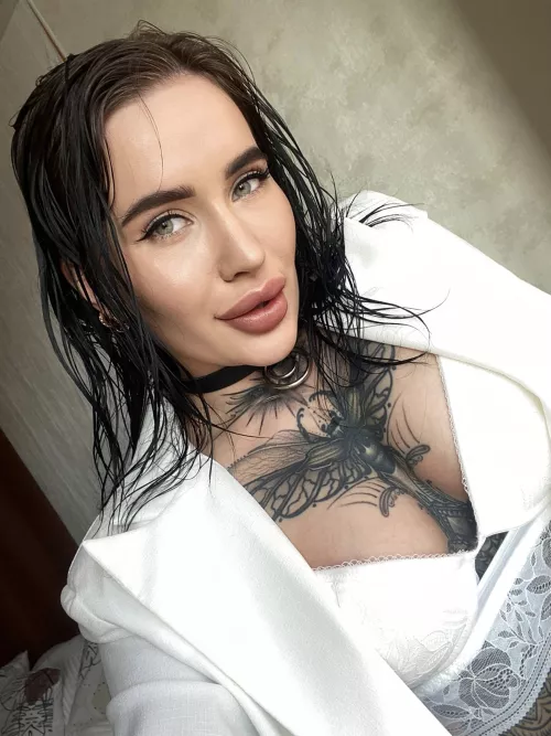 Tattoos and curves by SecretBandicootNoNO