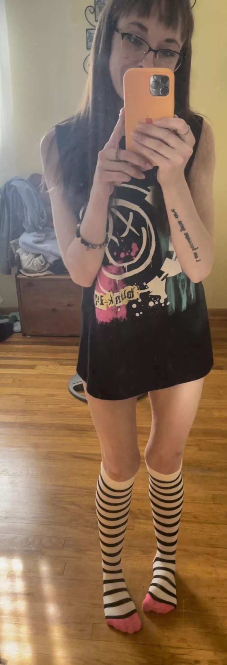 Tiny but fun 💕 33f posted by vee1277