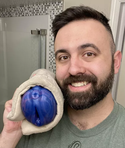 Using a heating pad with your masturbators is an absolute game changer!! 🤤 - Mary by Bad Dragon by mangoffoxx