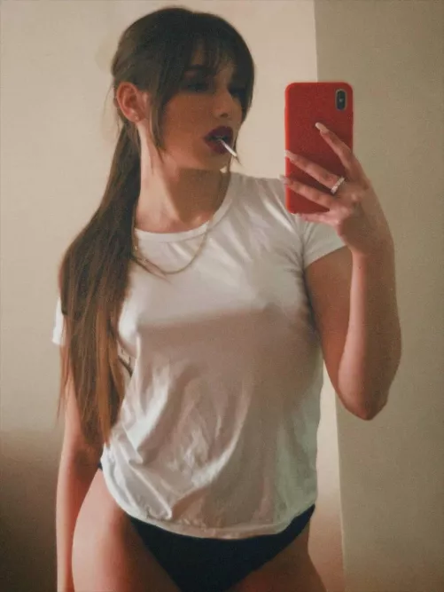 Who want to spend this evening with me ?🫣💦🥵 by anna_blm