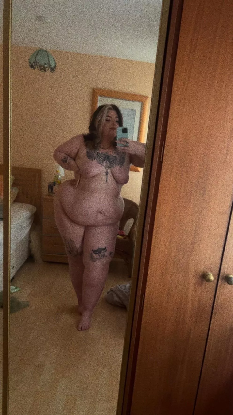 Bend me over the bed posted by AdSea6247