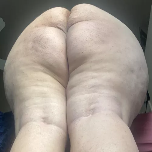 Did somebody say bend over? by Hefty-Sir-7450