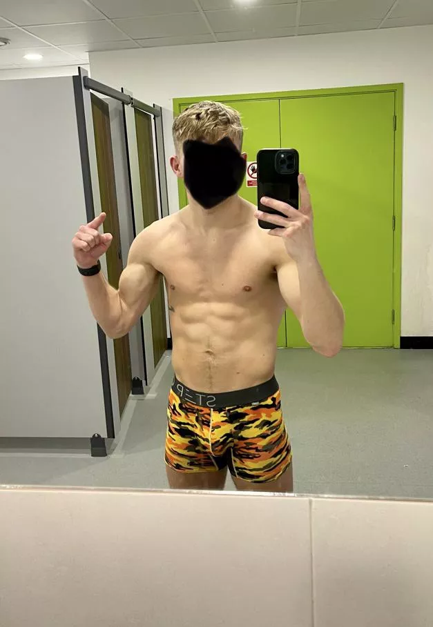 Nice and colourful - what should I wear next?? posted by ThePerfectSlong