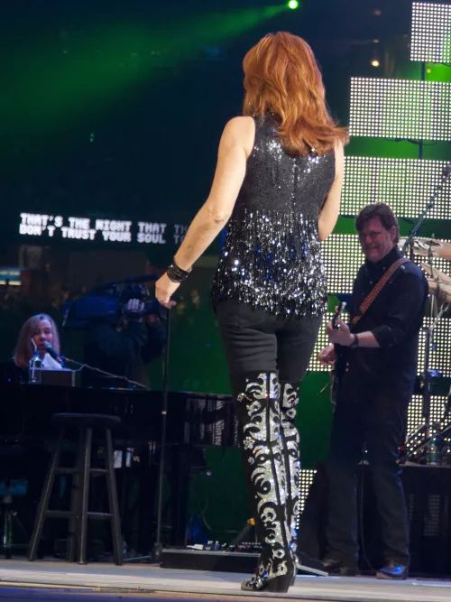 Reba McEntire by IHaveTrustIssues78