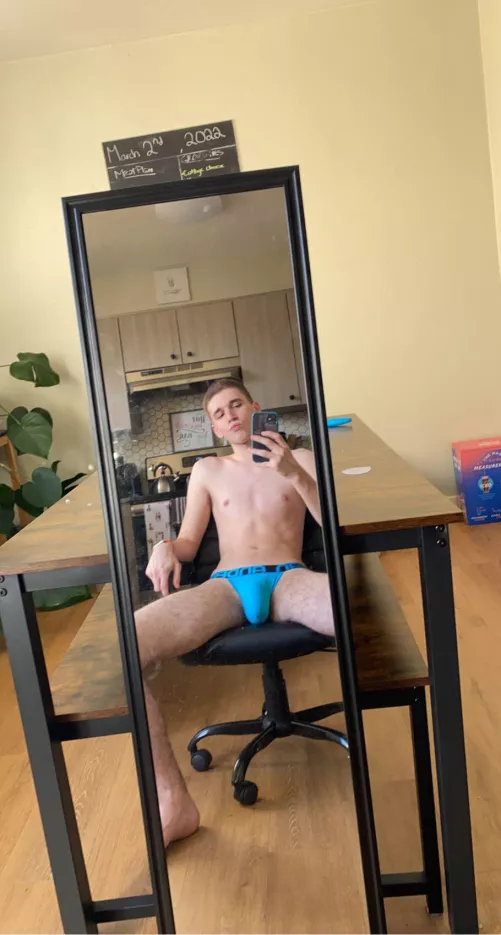 Straight but love wearing jocks. let’s chat about it by CeleryNo5022