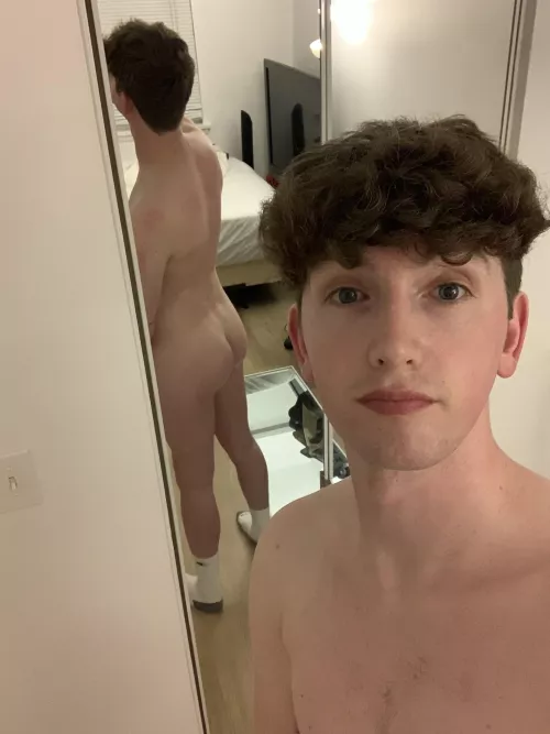 (19) just got home from football and couldn’t wait to strip down 😜 by Dillon-Daytona