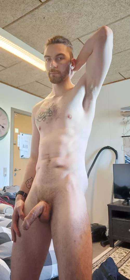 26M by Danishbull1996