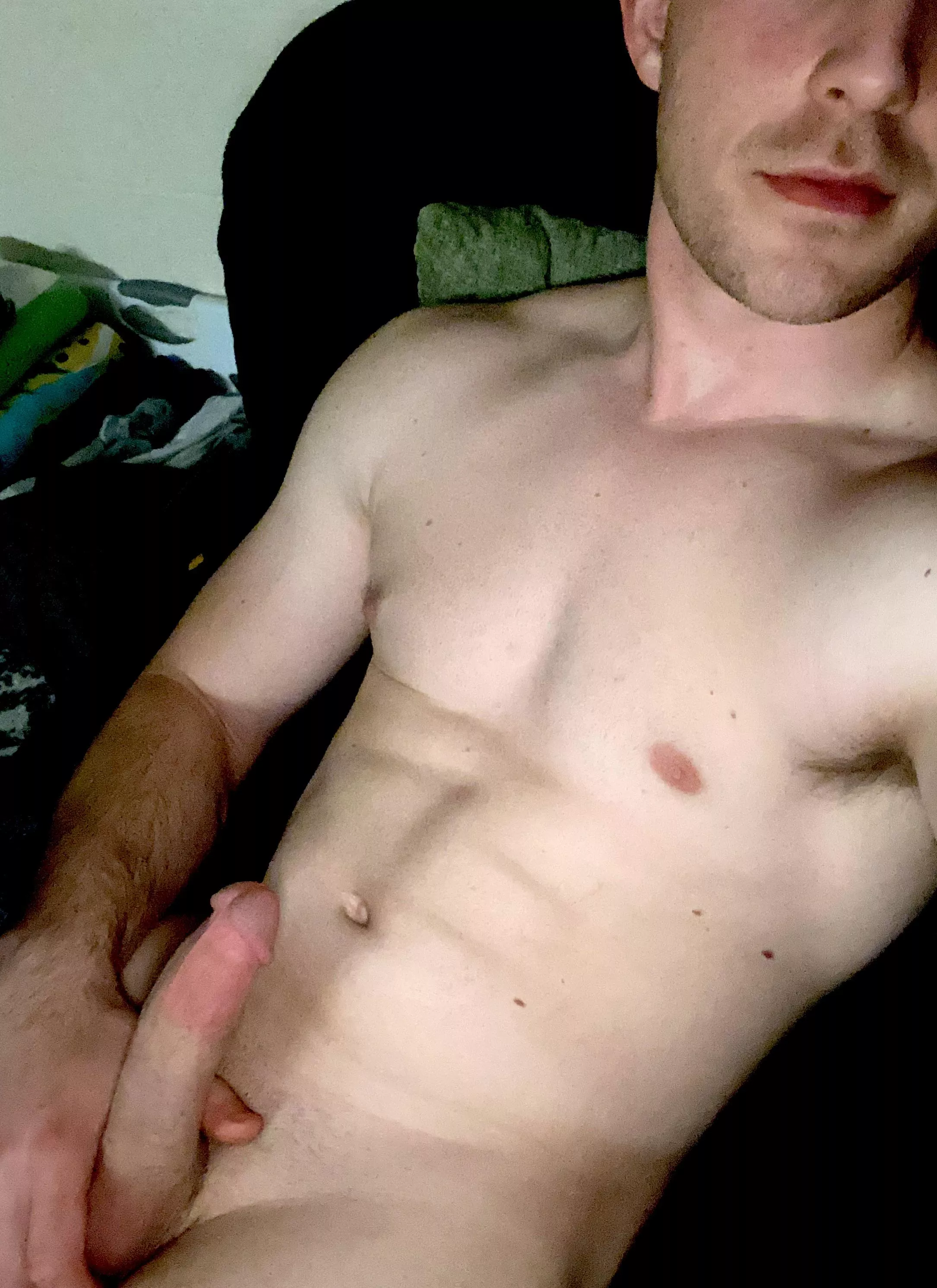 [30] Red hot fireman posted by No-Peek3