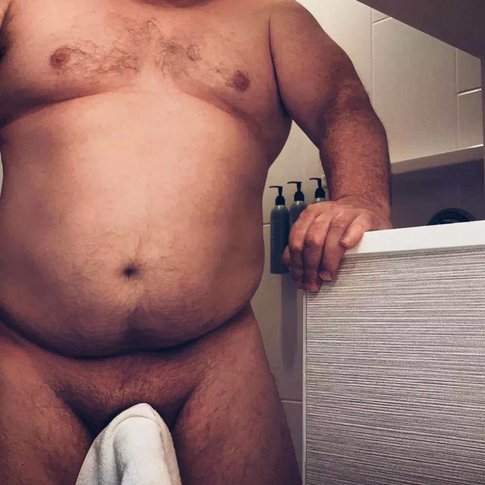 (45) Toweling off for the day posted by BullDaddyContent