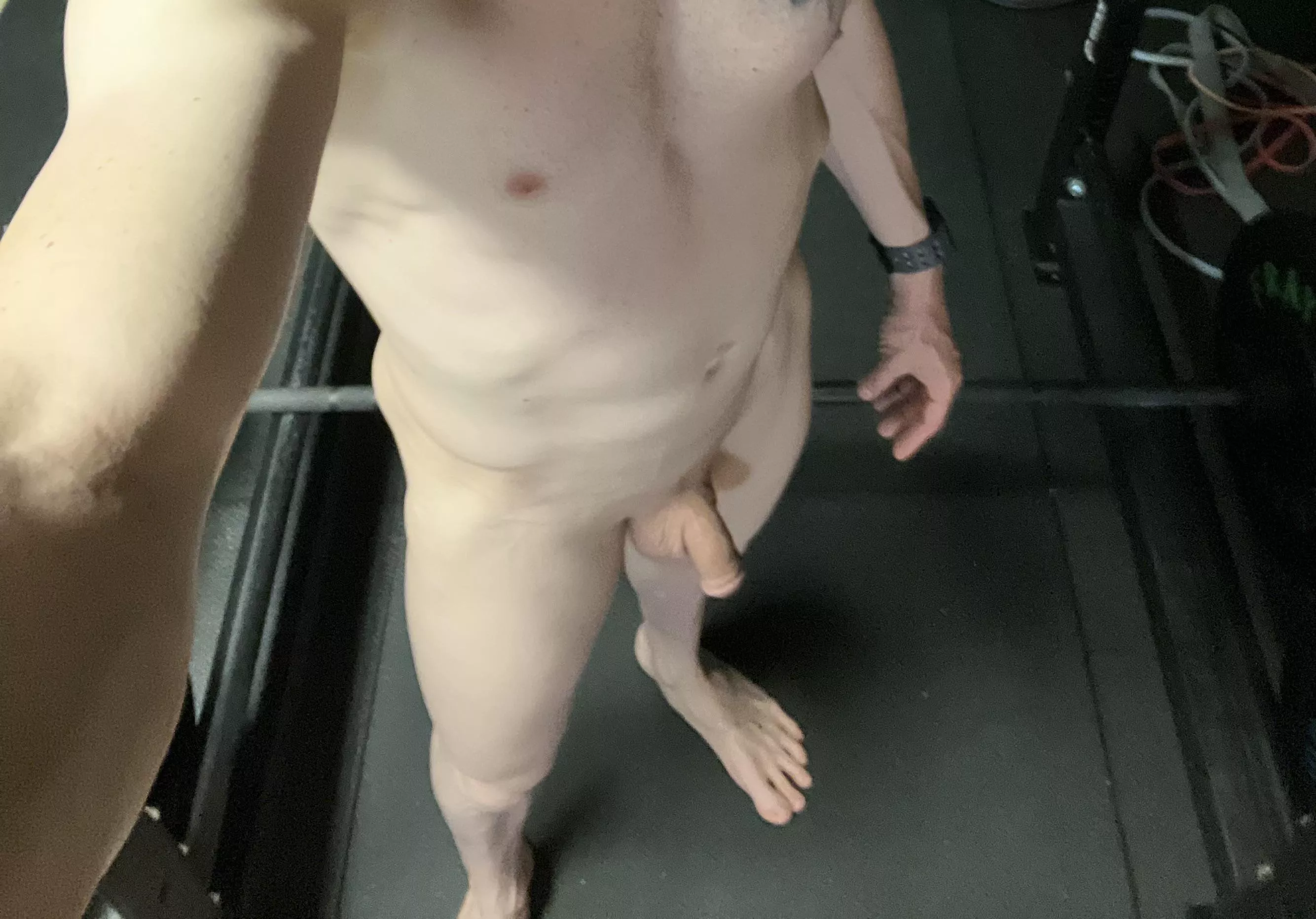 Best part of a home gym (M) posted by HornyNudist47