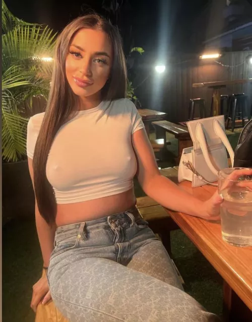 Braless by dropthebal