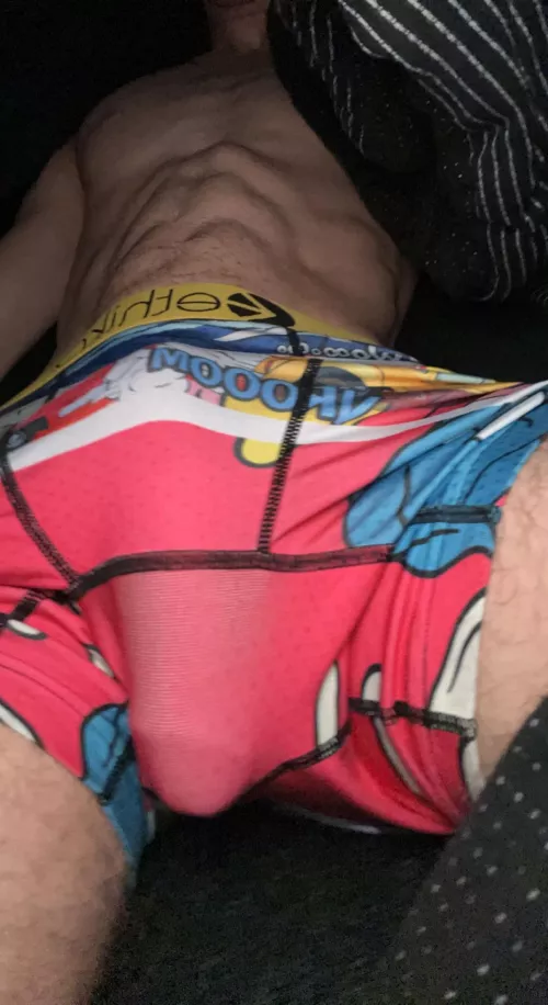 Bulge by MakeTrueDreams1