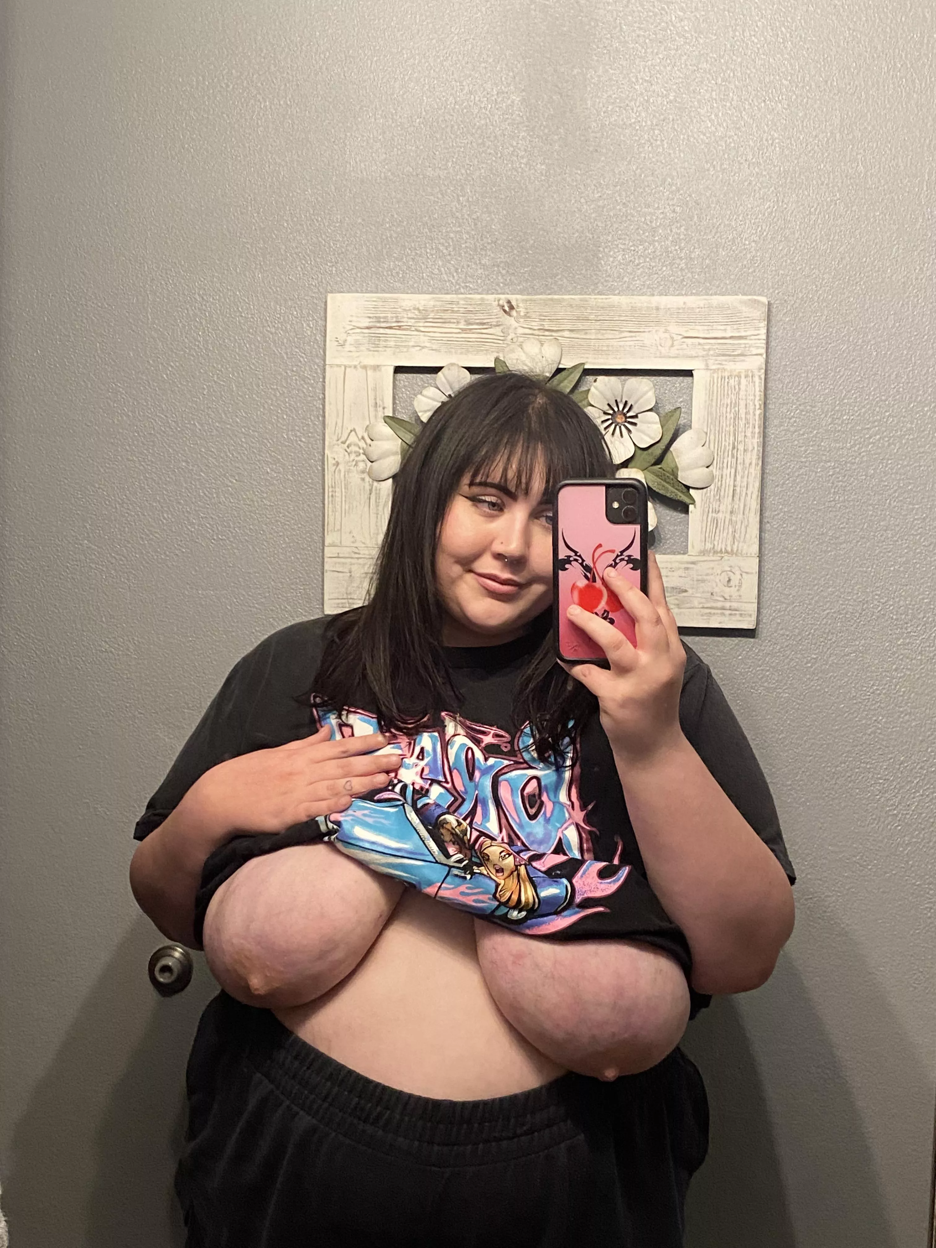 Chill with me 💓 posted by dreamss_23