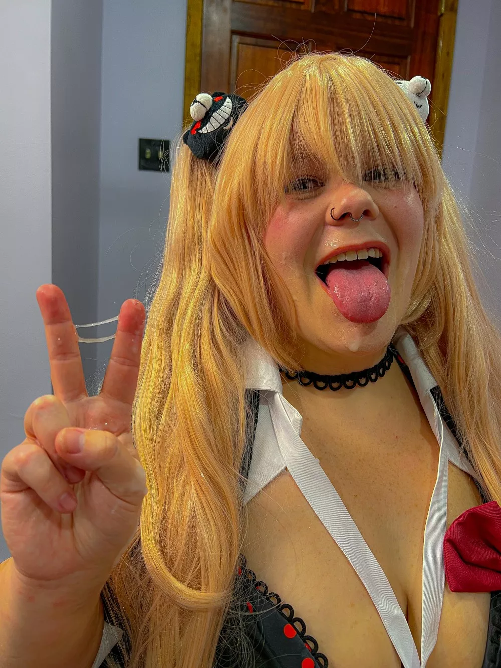 Cosplay just makes my crave cum posted by Kindlenark