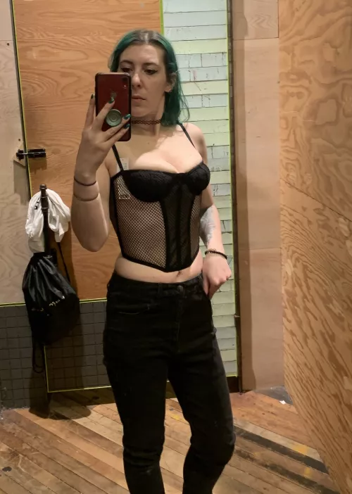 Cute little corset by sirenskiss3