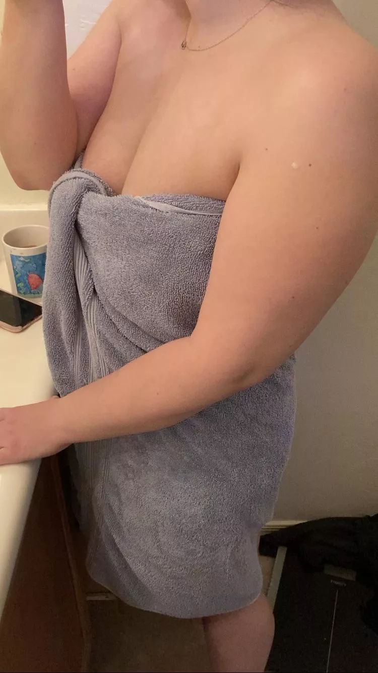 Day two of trying to get the attention of the construction workers outside our back yard posted by azcpl77