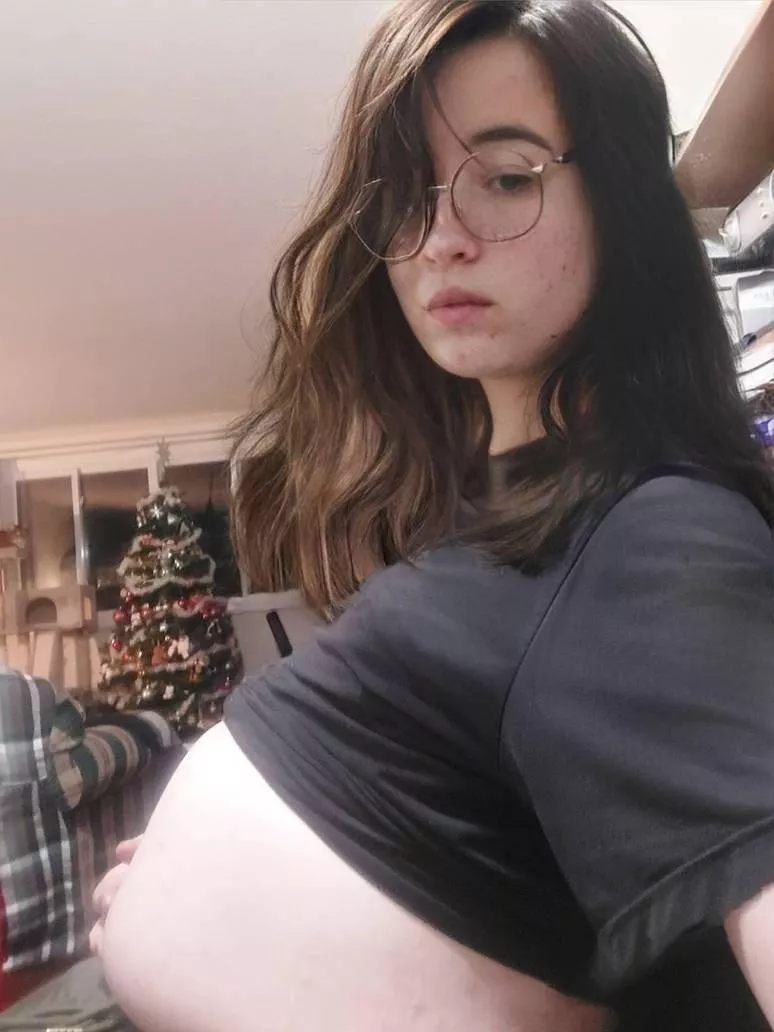 Do you like my big belly?❤️❤️ posted by Flat_Value_3399