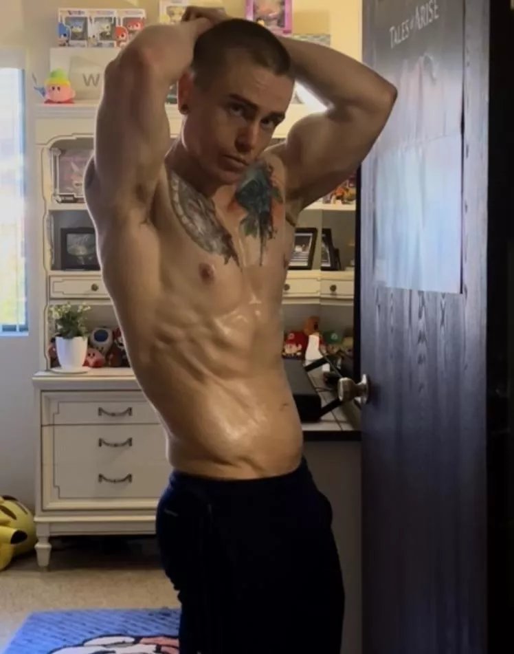 Drenched in sweat after the gym posted by NearbySenpai