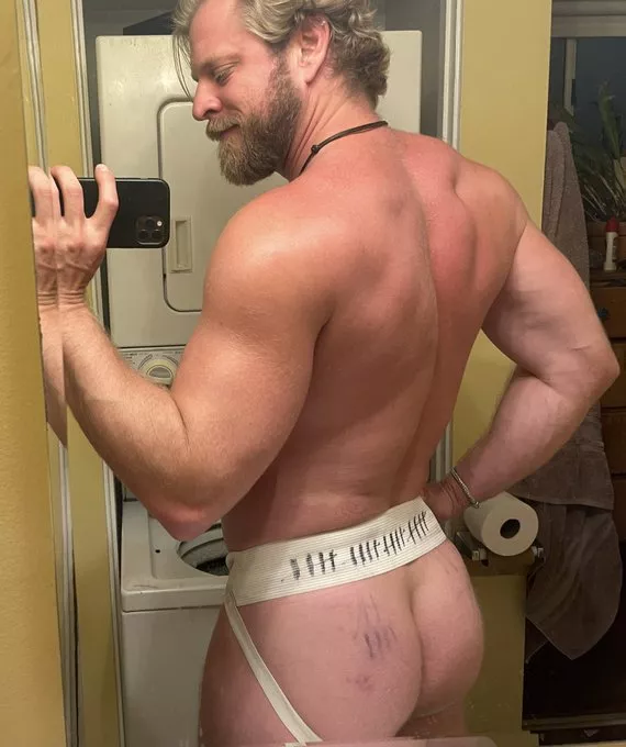 Each bud that filled me up put a line on my jockstrap - 20 in total 💦 posted by Consistent_Elk4884