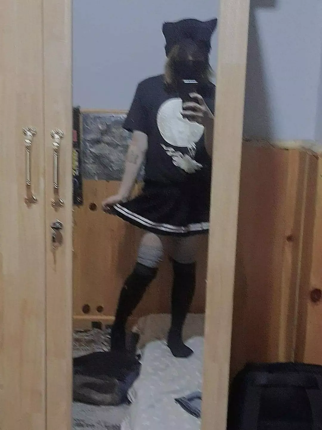 First Post, hello! posted by KueniGazeShoe