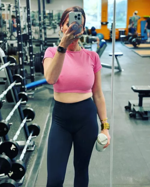 Gym time! by Justdrawnthatway_