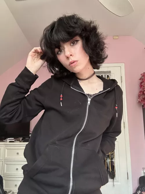 Happy femboy friday 💗💗 by Additional-Joke3799