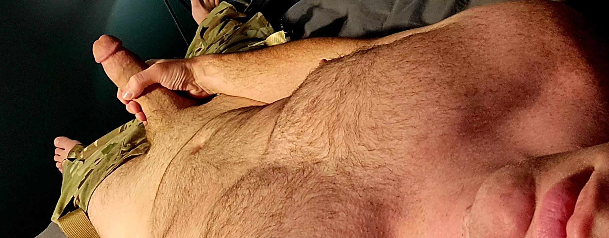 Happy Hump Day boys 😘😈 posted by alex_anders87