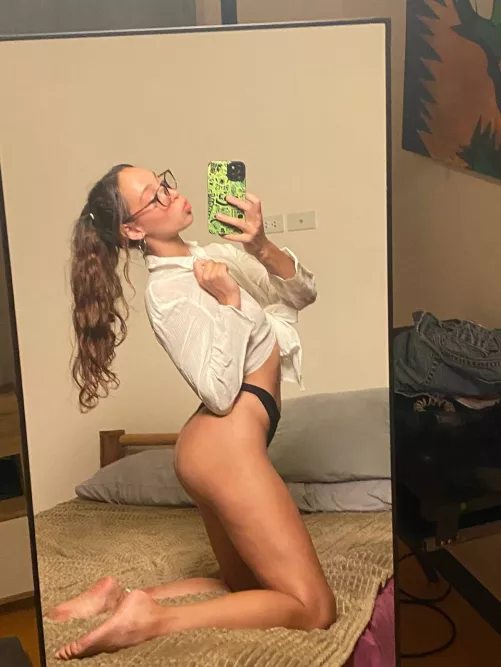 Have fun with these beautiful legs by notskidster