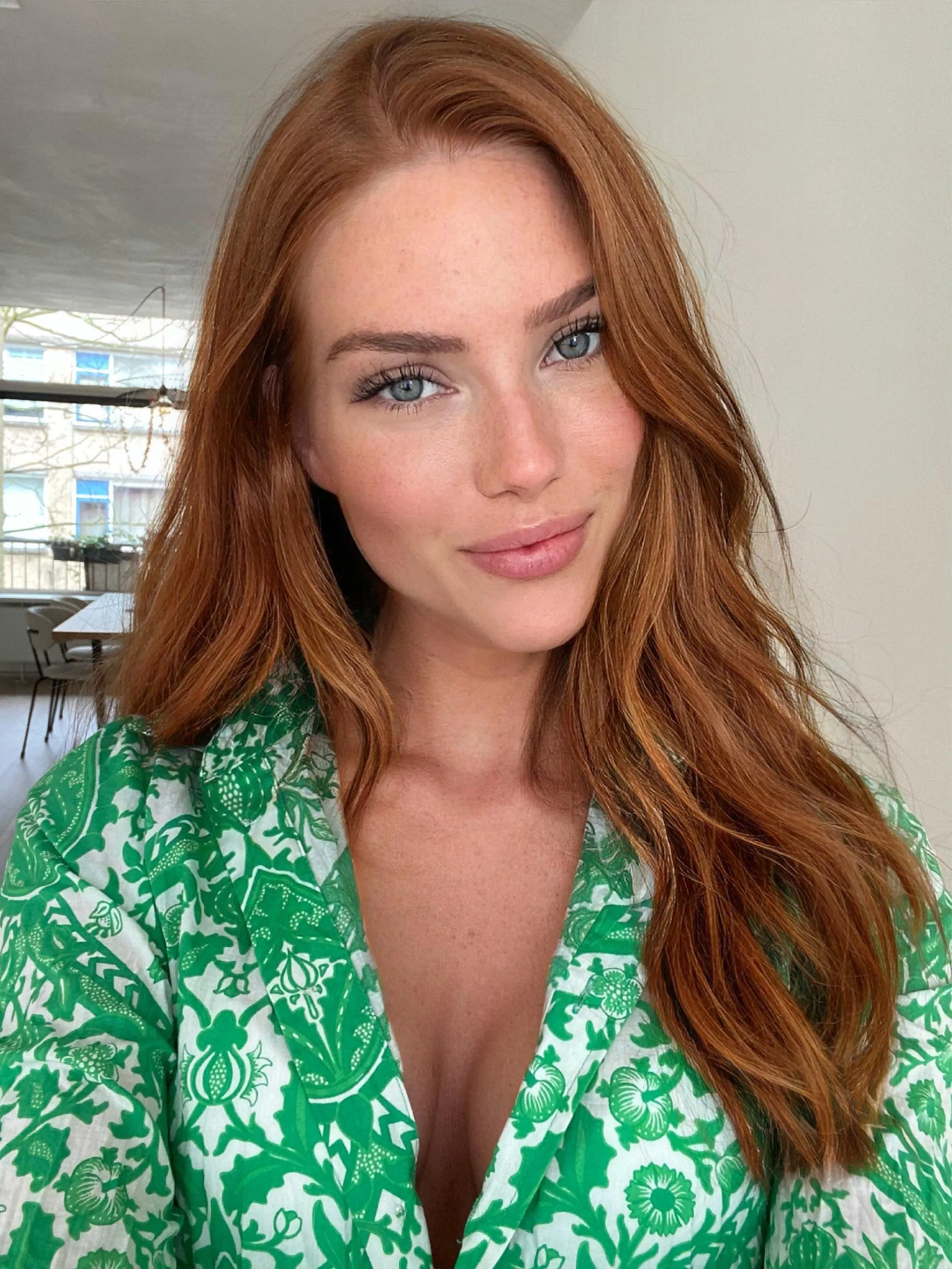 Hi there! IUTR posted by Delilaylayx