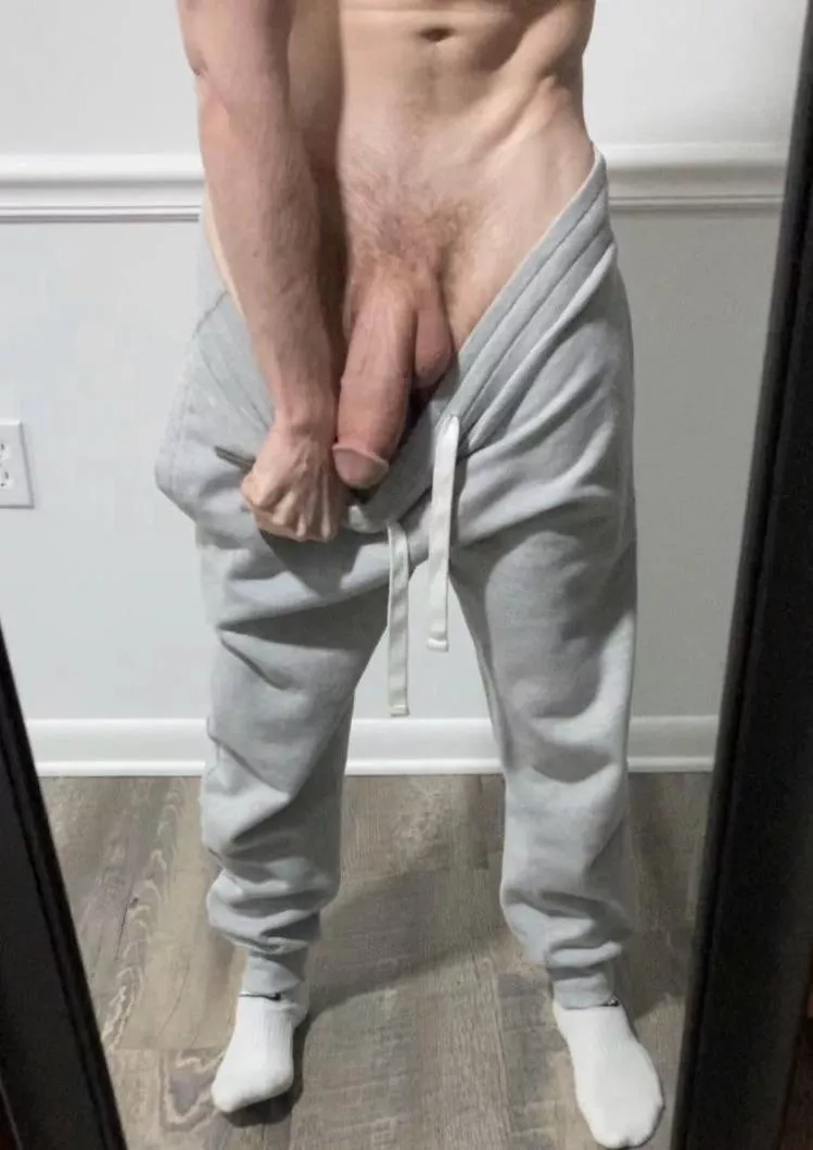 How’s it hanging? posted by hereforthecashmoney