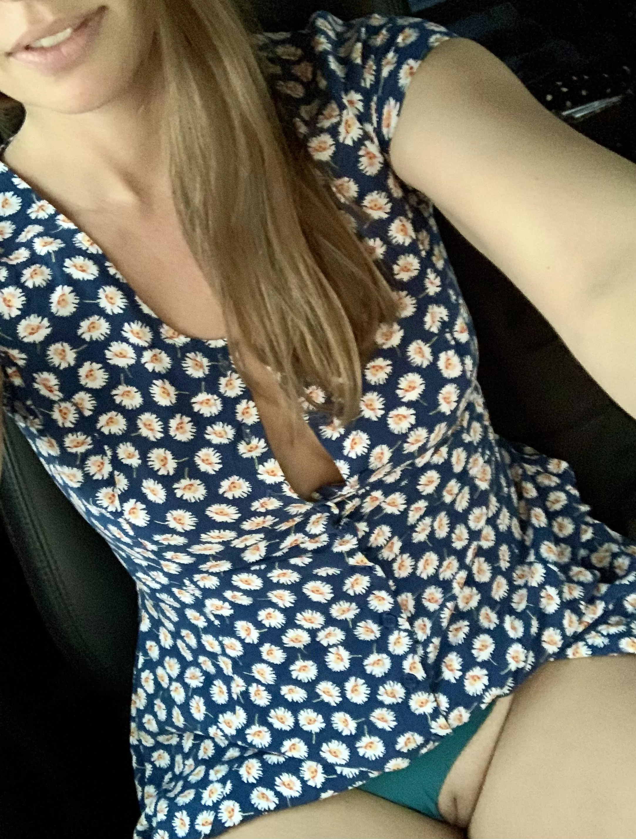 I actually wore panties with my dress! [F38] posted by secretly_naughty9