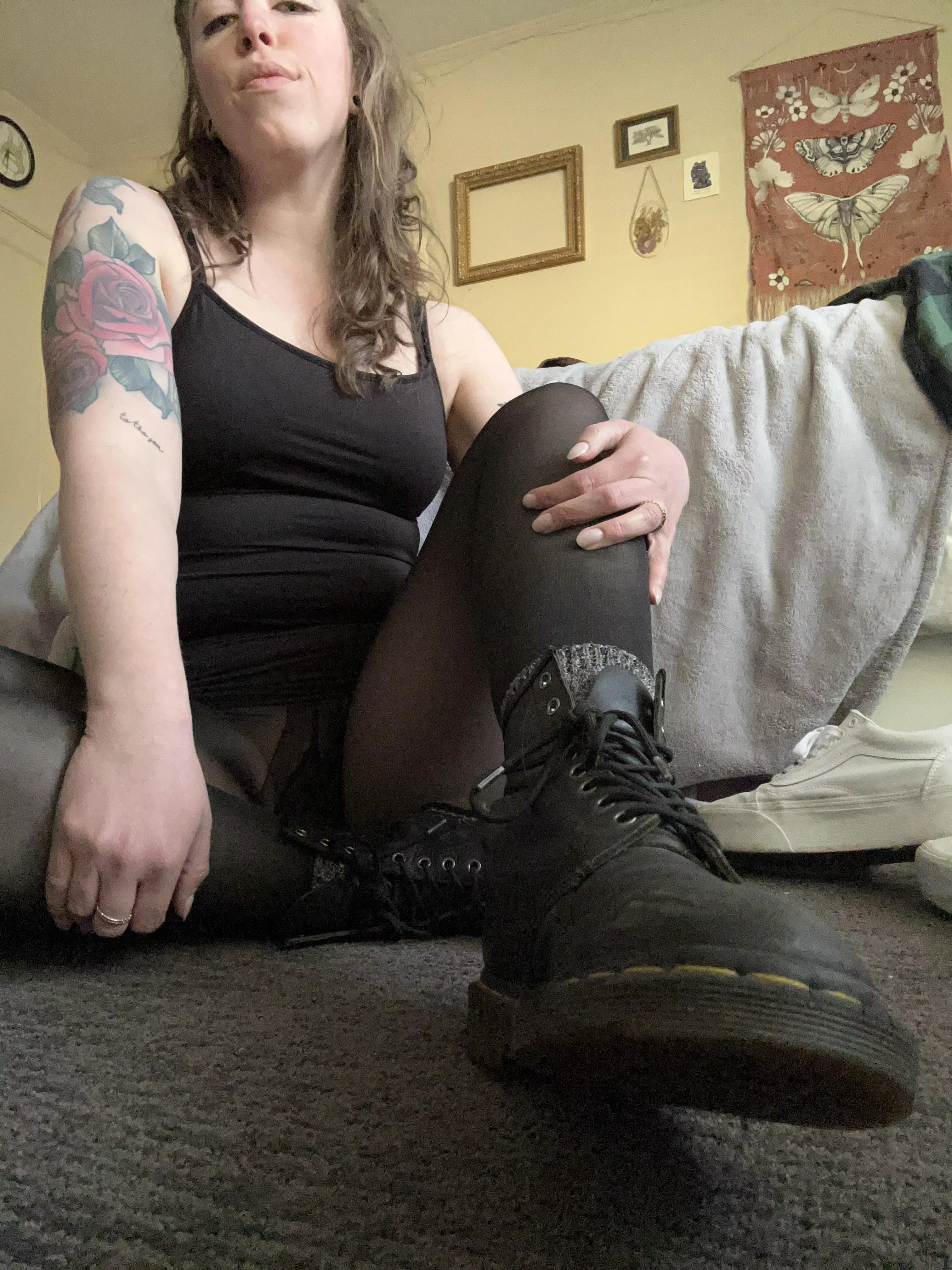 I hope you like doc martens posted by -perky_peaches-
