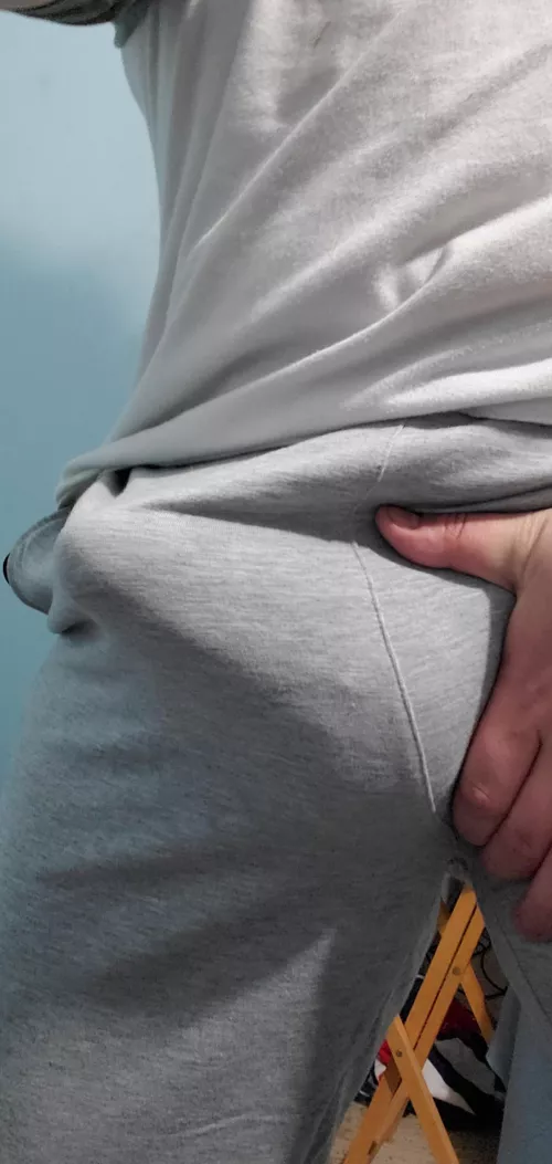 I like when people stare by MrBigBalls89