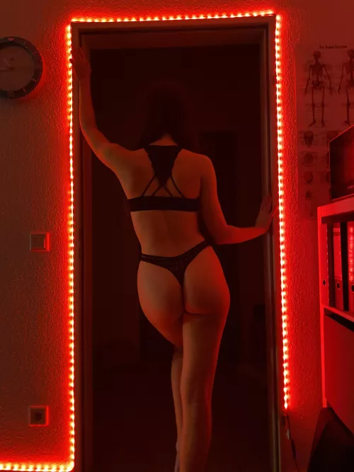 I want to feel like a slut🥵 by HeavenlyAnxiety