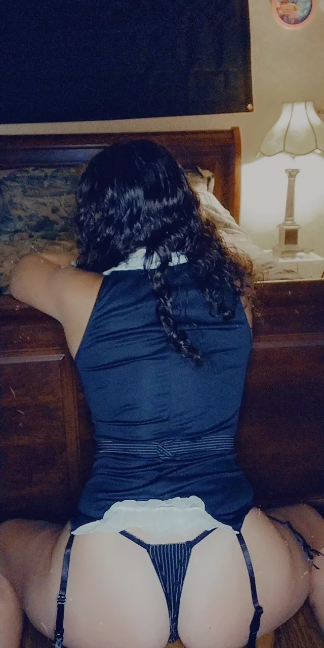 I'm waiting for you to come play with me posted by foxyqueen69