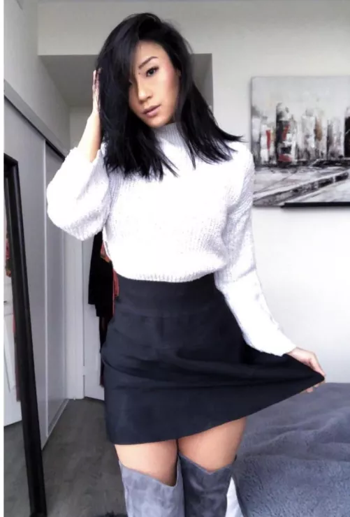 Is there anything she doesn’t look good in? by notaverage22