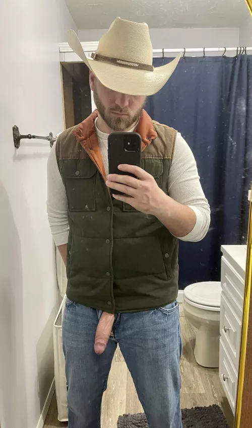 It’s finally Friday. PM’s welcome by slutferdumplins