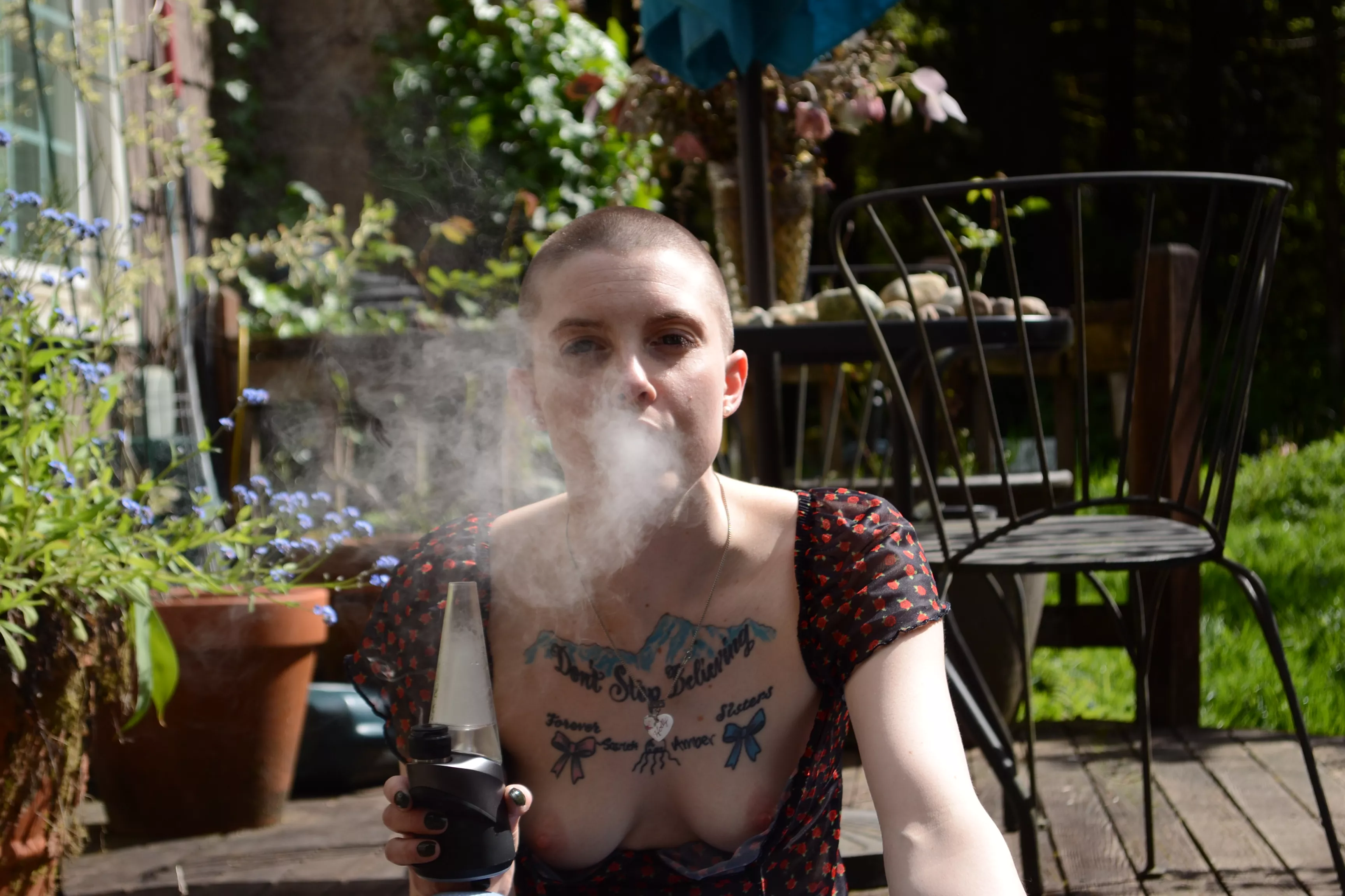 its warmin up! (F) posted by Mywifepeaks