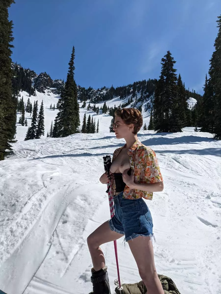 Life's more fun when you stop giving a fuck 🤟 posted by outdoorcouples