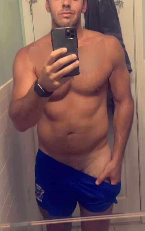 (M)It’s Friday anyone wanna get a bottle of tequila and fuck until it’s Saturday? by scottyb61555