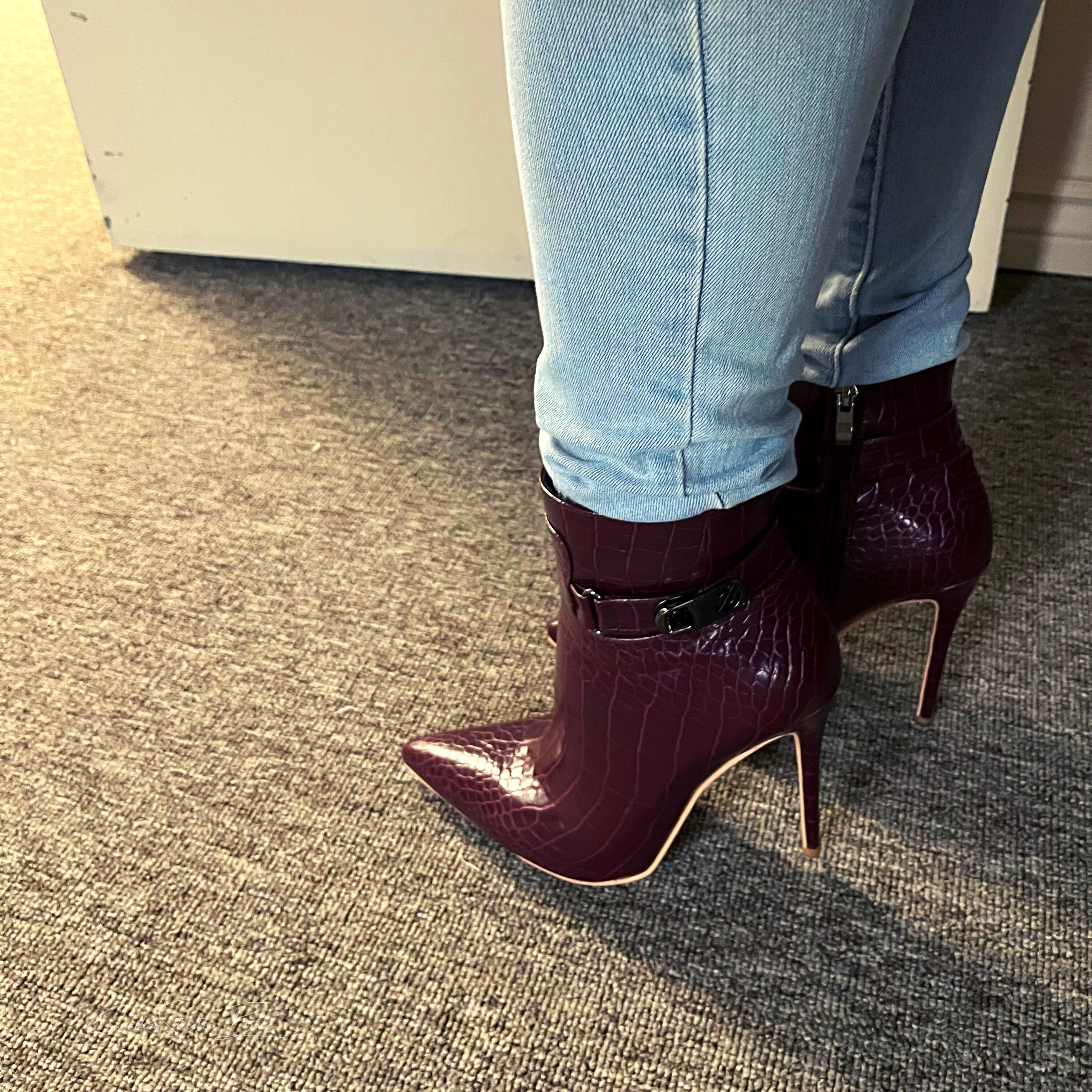 My casual Friday posted by CanadianStilettoBabe