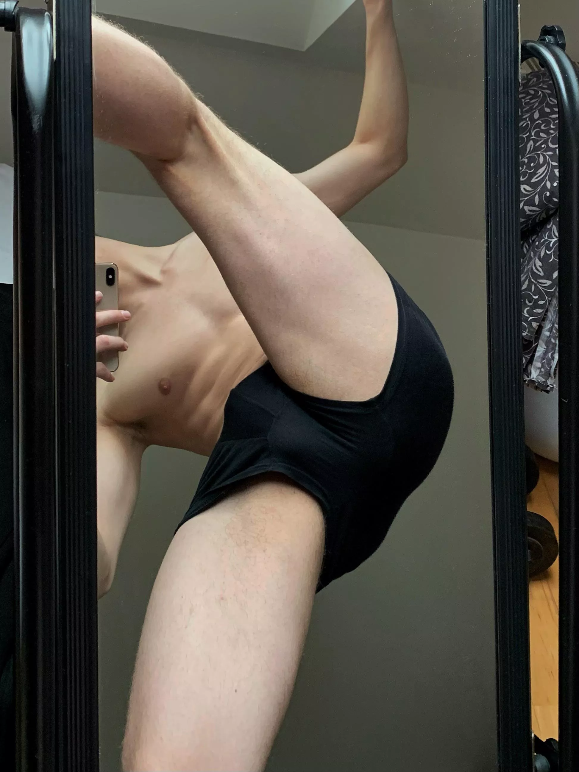 Need a gymnastics training posted by luzinki