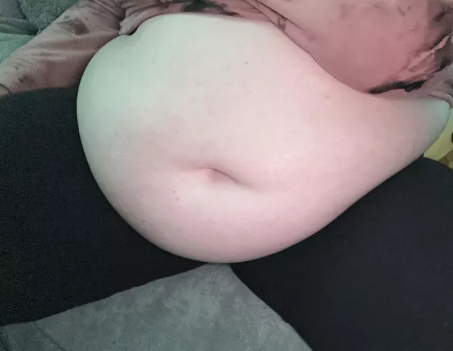 NGL, hard to sit up straight with this gut 😵‍💫 by No_Science_1784