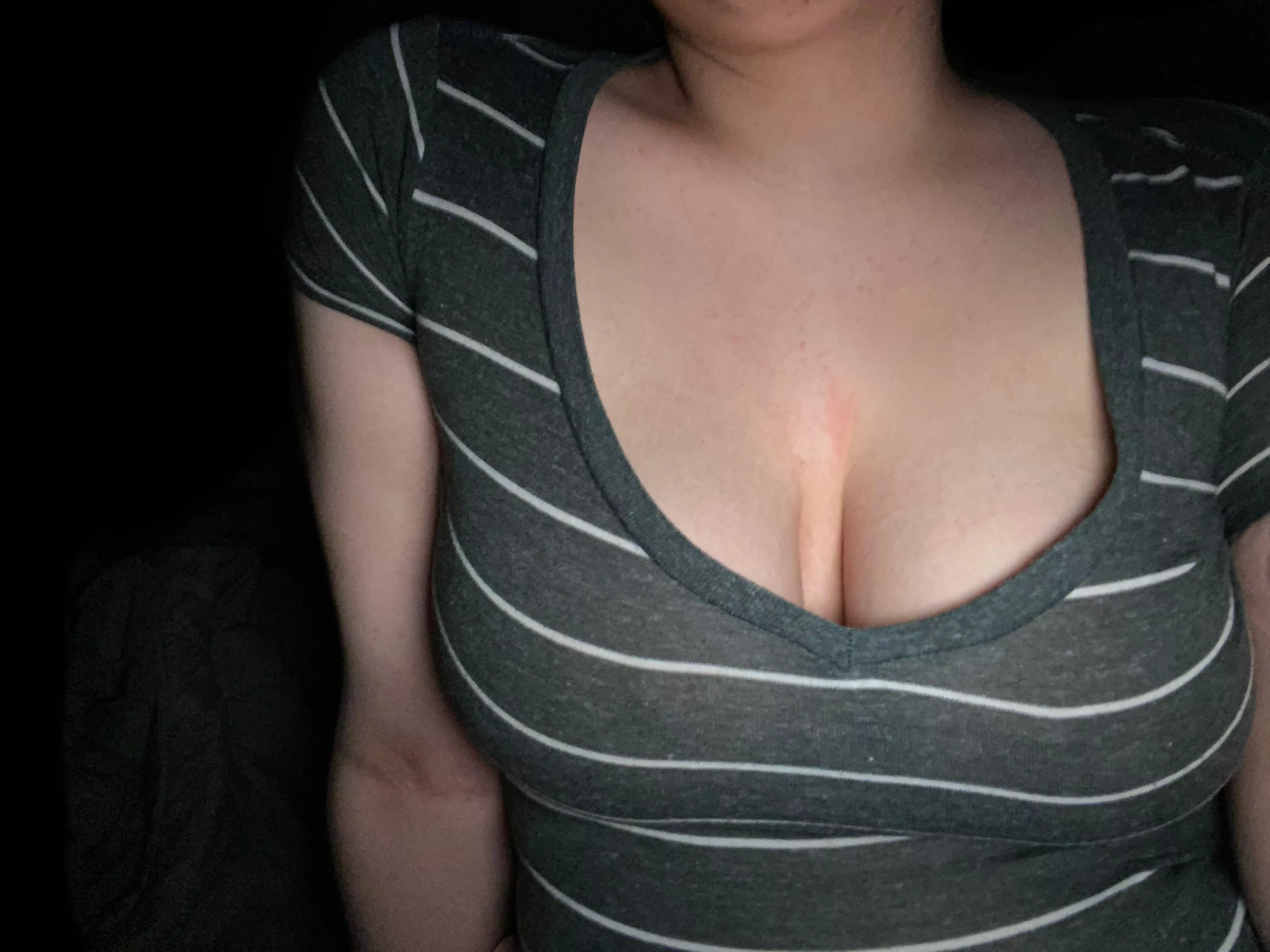 no sudden movements and I’ll be fine 😌 posted by caliconips