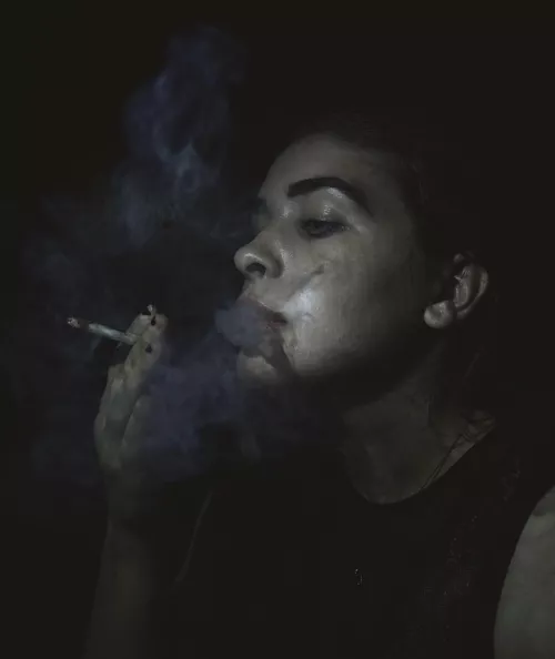 smoking makes me wet by eyehxrror