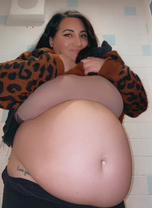 So much tummy by curvagecaseyBBW