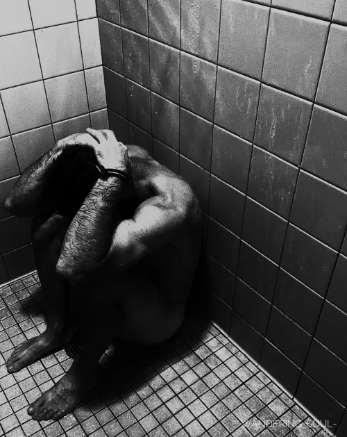 Solitude by wandering_soul-