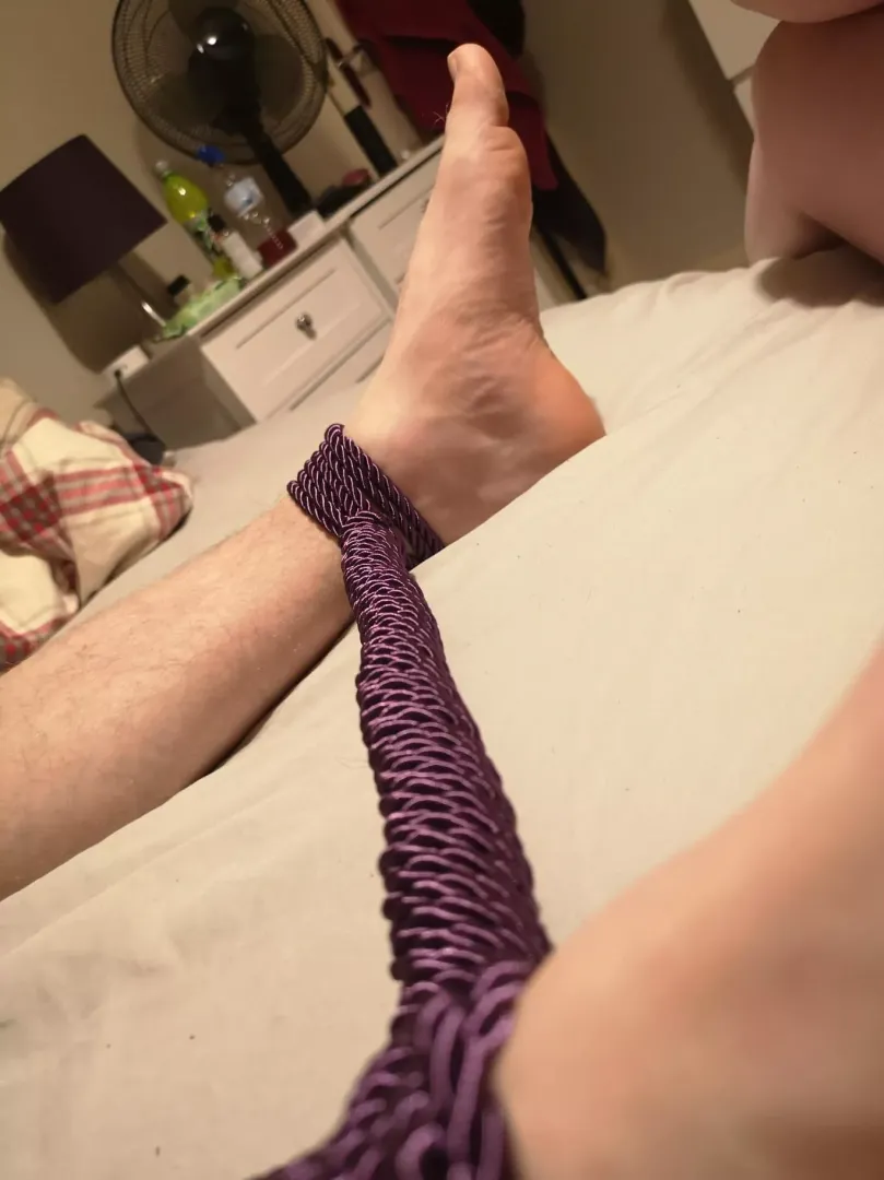 Sometimes the comforting bite of rope on my subs skin is the only thing that quietens his brain. Now he can relax and concentrate on every word that passes my lips. posted by brighteyedbushytail1
